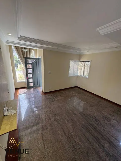 Foto 9 de Casa de Condomínio com 3 quartos à venda e para alugar, 600m2 em Jardim Fazenda Rincão, Aruja - SP