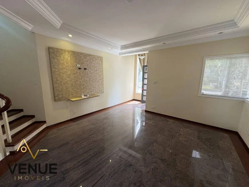 Foto 8 de Casa de Condomínio com 3 quartos à venda e para alugar, 600m2 em Jardim Fazenda Rincão, Aruja - SP