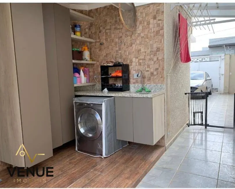 Sobrado com 2 quartos à venda, 175m2 em Nova Cerejeira, Atibaia - SP - imagem 9 Foto 9 de Sobrado com 2 quartos à venda, 175m2 em Nova Cerejeira, Atibaia - SP