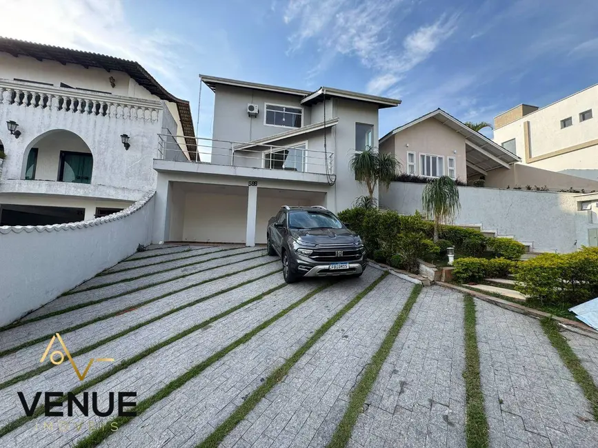 Foto 5 de Casa de Condomínio com 3 quartos à venda, 366m2 em Perová, Aruja - SP