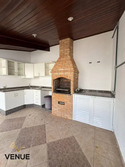 Foto 8 de Casa de Condomínio com 3 quartos à venda, 366m2 em Perová, Aruja - SP