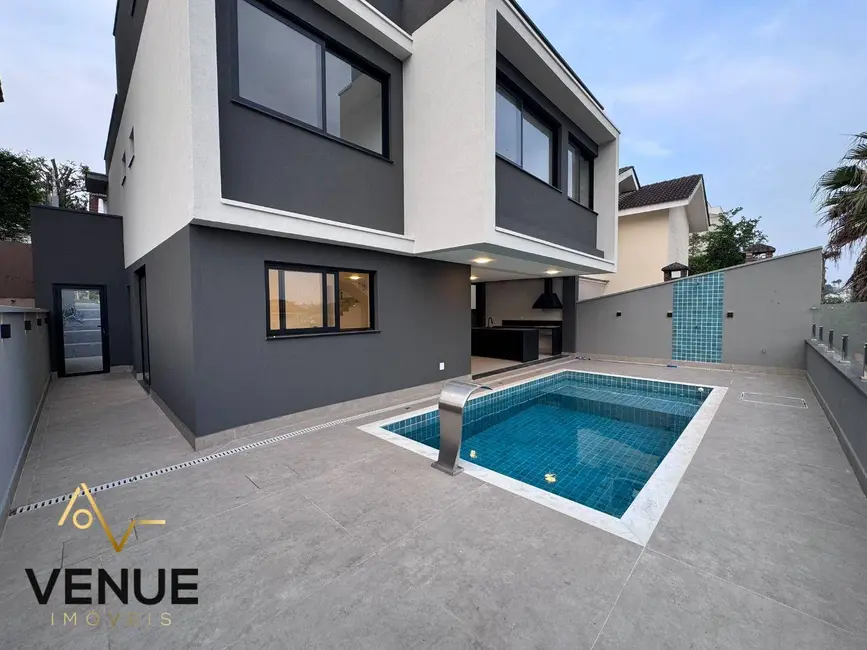 Foto 2 de Casa de Condomínio com 3 quartos à venda, 300m2 em Jardim Fazenda Rincão, Aruja - SP