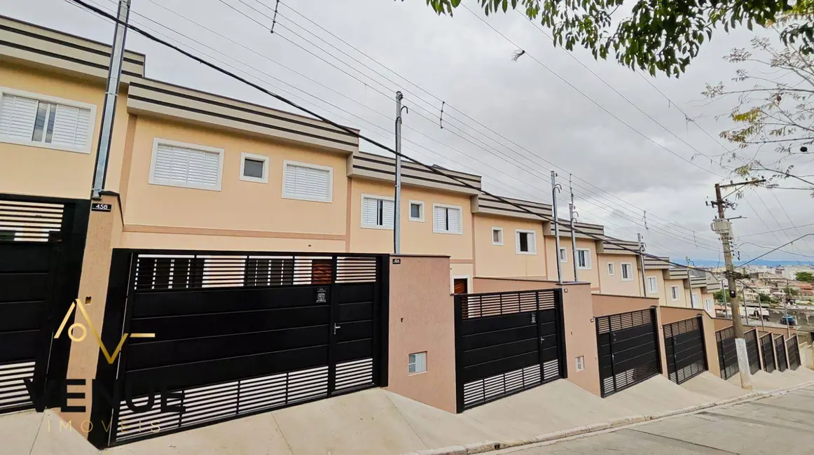 Sobrado com 2 quartos à venda, 65m2 em Vila Aurea, São Paulo - SP - imagem 2 Foto 2 de Sobrado com 2 quartos à venda, 65m2 em Vila Aurea, São Paulo - SP