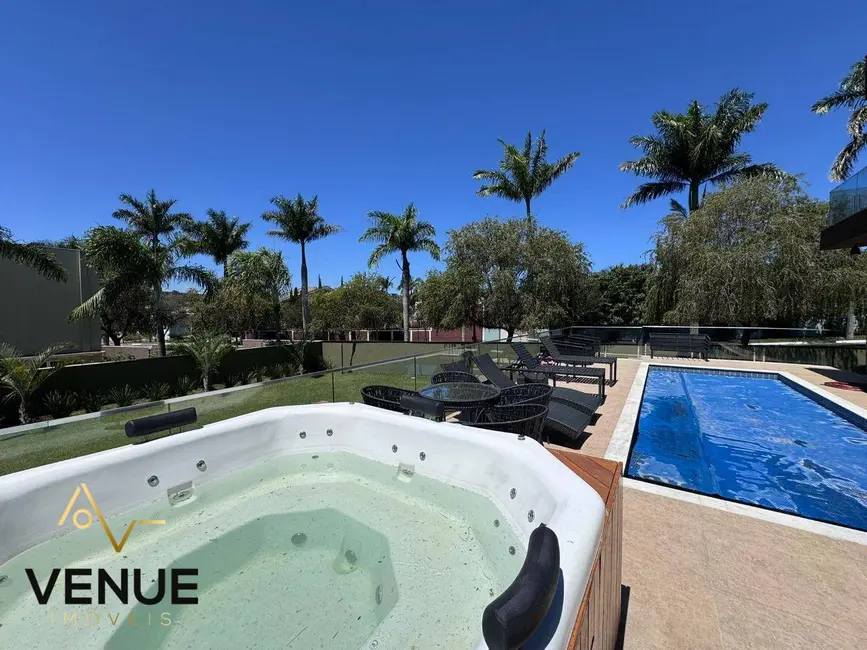 Casa de Condomínio com 4 quartos à venda, 600m2 em Atibaia - SP - imagem 3 Foto 3 de Casa de Condomínio com 4 quartos à venda, 600m2 em Atibaia - SP