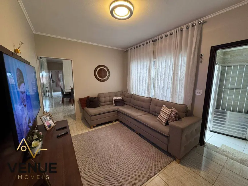 Foto 2 de Casa com 2 quartos à venda, 175m2 em Cidade São Mateus, São Paulo - SP