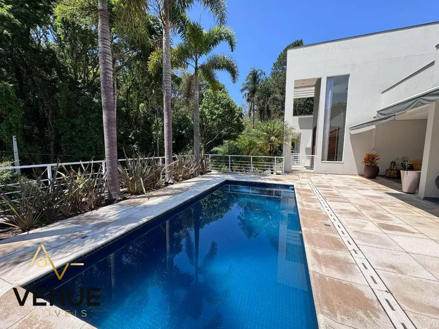 Foto 2 de Casa de Condomínio com 3 quartos à venda, 1000m2 em Caputera, Aruja - SP