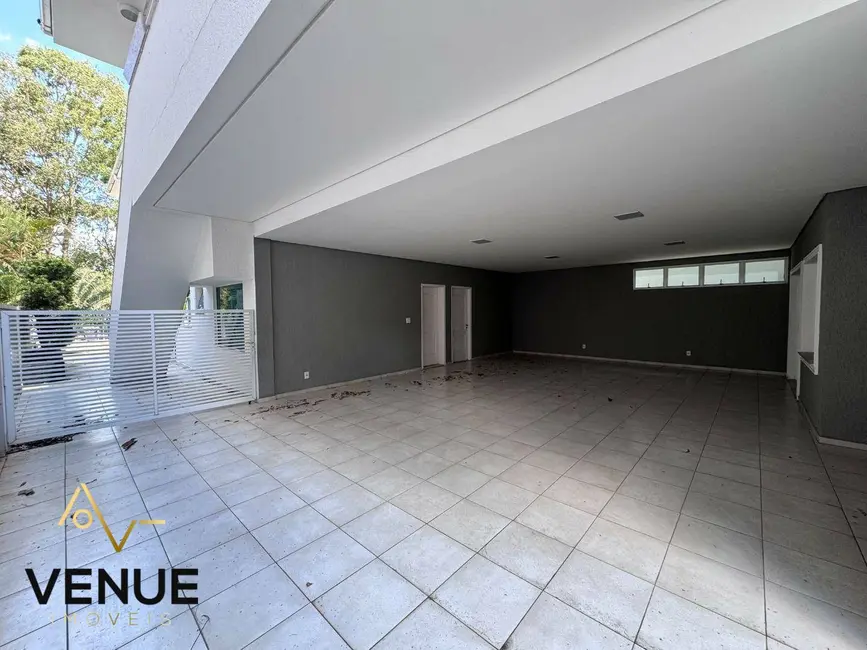 Casa de Condomínio com 4 quartos à venda e para alugar, 720m2 em Perová, Aruja - SP - imagem 8 Foto 8 de Casa de Condomínio com 4 quartos à venda e para alugar, 720m2 em Perová, Aruja - SP