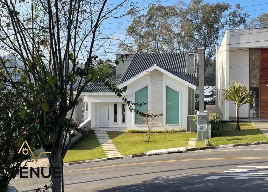 Casa de Condomínio com 4 quartos à venda e para alugar, 720m2 em Perová, Aruja - SP - imagem 1 Foto 1 de Casa de Condomínio com 4 quartos à venda e para alugar, 720m2 em Perová, Aruja - SP