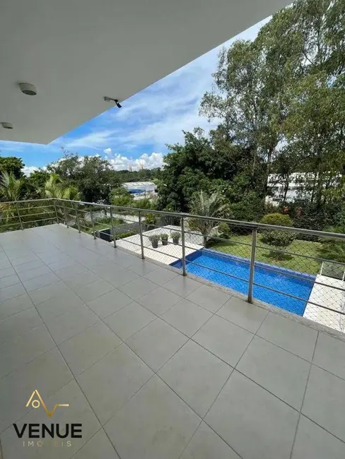 Casa de Condomínio com 4 quartos à venda e para alugar, 720m2 em Perová, Aruja - SP - imagem 3 Foto 3 de Casa de Condomínio com 4 quartos à venda e para alugar, 720m2 em Perová, Aruja - SP