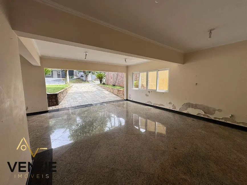 Casa de Condomínio com 4 quartos à venda, 370m2 em Perová, Aruja - SP - imagem 8 Foto 8 de Casa de Condomínio com 4 quartos à venda, 370m2 em Perová, Aruja - SP