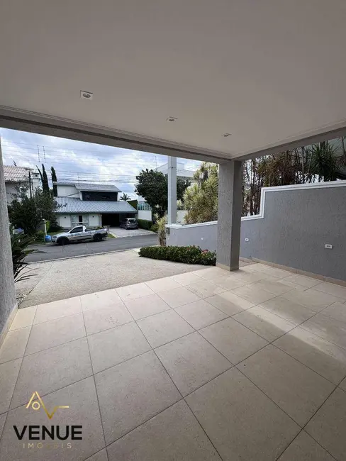 Foto 1 de Casa de Condomínio com 3 quartos à venda, 350m2 em Perová, Aruja - SP