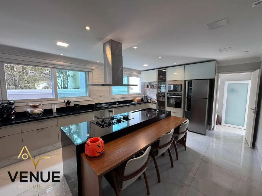 Foto 7 de Casa de Condomínio com 3 quartos à venda, 350m2 em Perová, Aruja - SP