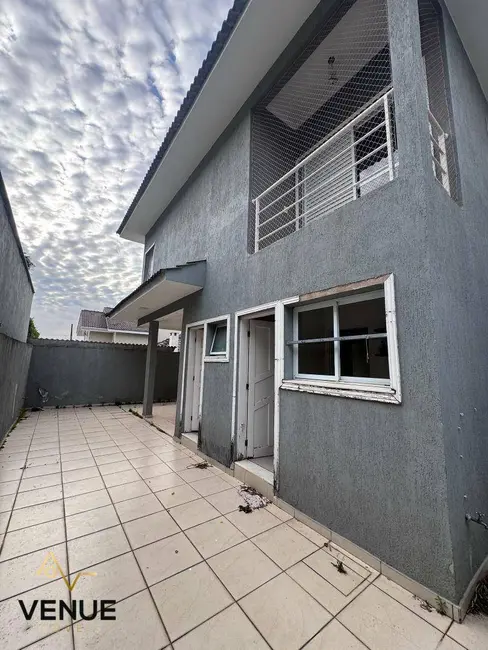 Foto 3 de Casa de Condomínio com 4 quartos à venda, 350m2 em Perová, Aruja - SP