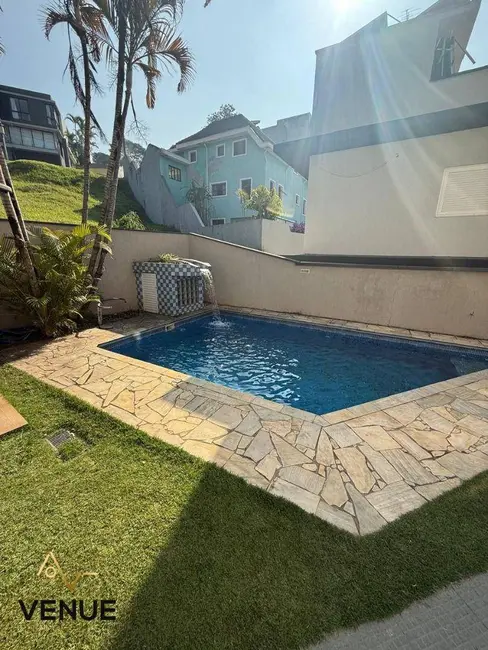 Foto 4 de Casa de Condomínio com 3 quartos à venda, 344m2 em Perová, Aruja - SP