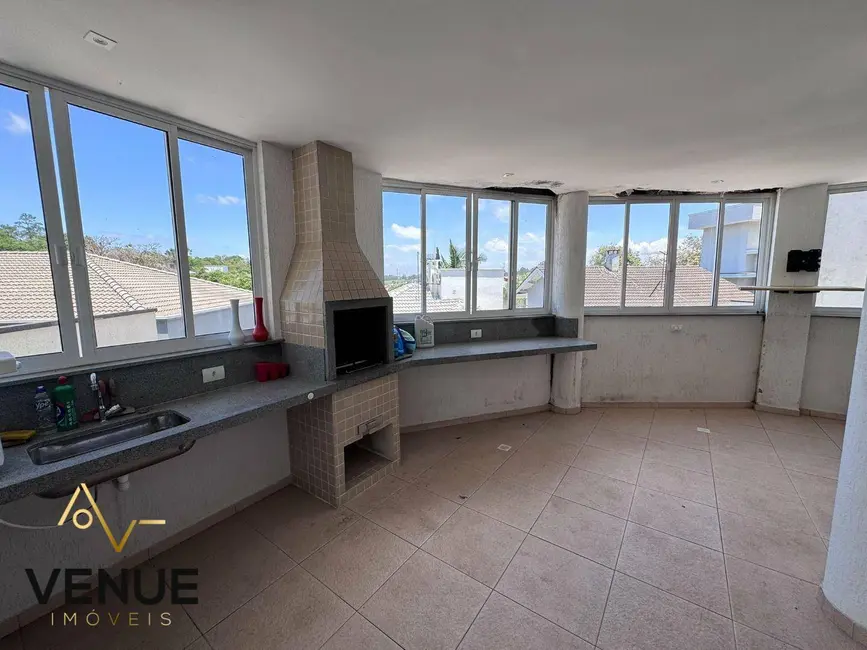 Foto 4 de Casa de Condomínio com 4 quartos à venda e para alugar, 300m2 em Perová, Aruja - SP