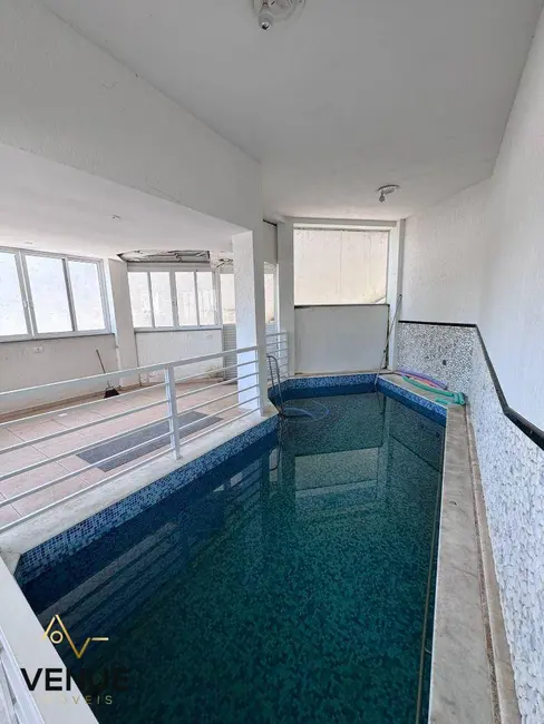 Foto 8 de Casa de Condomínio com 4 quartos à venda e para alugar, 300m2 em Perová, Aruja - SP
