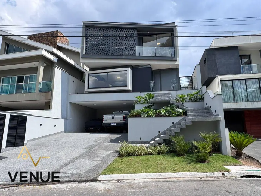 Foto 1 de Casa de Condomínio com 4 quartos à venda, 306m2 em Residencial Real Park, Aruja - SP