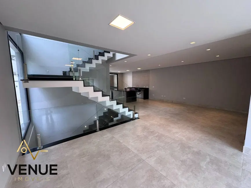 Foto 4 de Casa de Condomínio com 4 quartos à venda, 306m2 em Residencial Real Park, Aruja - SP