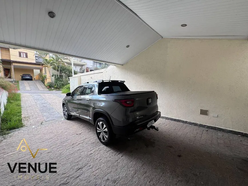 Foto 9 de Casa de Condomínio com 3 quartos à venda, 300m2 em Perová, Aruja - SP