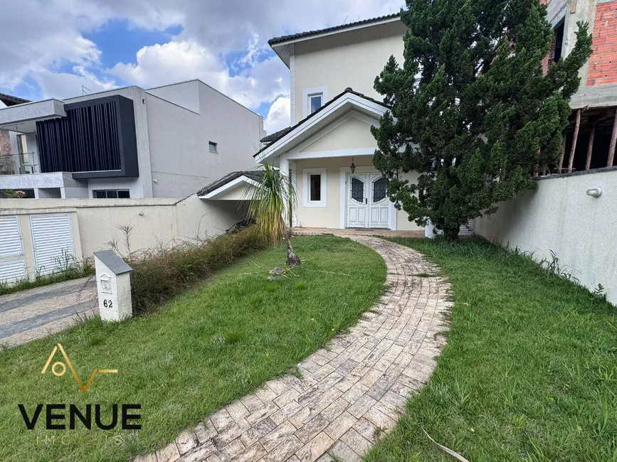 Foto 2 de Casa de Condomínio com 3 quartos à venda, 300m2 em Perová, Aruja - SP