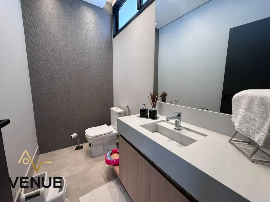 Casa de Condomínio com 4 quartos à venda, 375m2 em Residencial Real Park, Aruja - SP - imagem 9 Foto 9 de Casa de Condomínio com 4 quartos à venda, 375m2 em Residencial Real Park, Aruja - SP