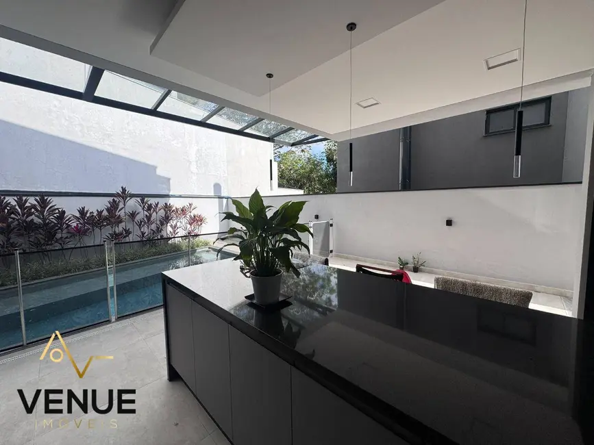 Foto 7 de Casa de Condomínio com 4 quartos à venda, 375m2 em Residencial Real Park, Aruja - SP