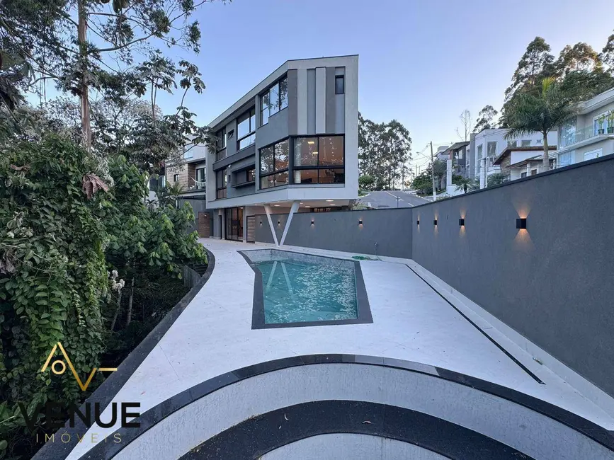 Foto 1 de Casa de Condomínio com 4 quartos à venda, 380m2 em Residencial Real Park, Aruja - SP