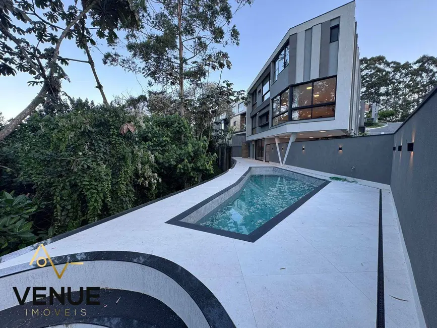 Foto 4 de Casa de Condomínio com 4 quartos à venda, 380m2 em Residencial Real Park, Aruja - SP