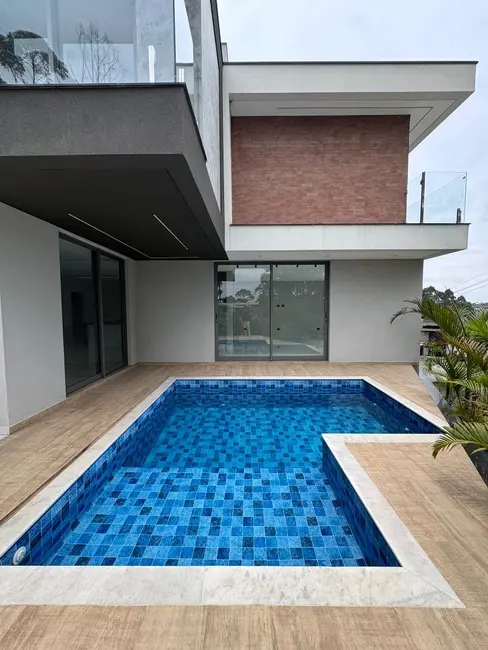 Foto 4 de Casa de Condomínio com 3 quartos à venda, 315m2 em Residencial Real Park, Aruja - SP