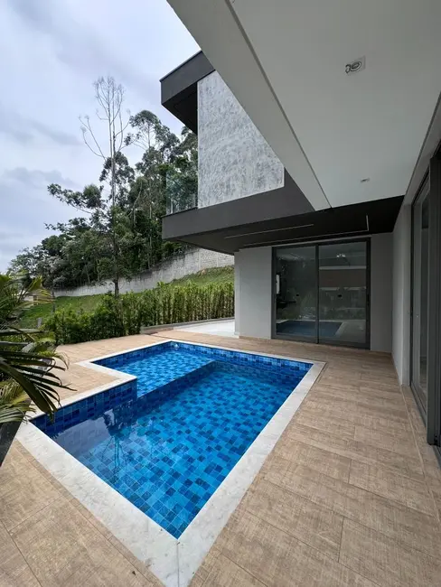 Foto 7 de Casa de Condomínio com 3 quartos à venda, 315m2 em Residencial Real Park, Aruja - SP