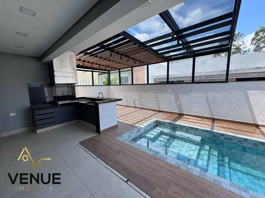 Foto 2 de Casa de Condomínio com 4 quartos à venda, 300m2 em Residencial Real Park, Aruja - SP