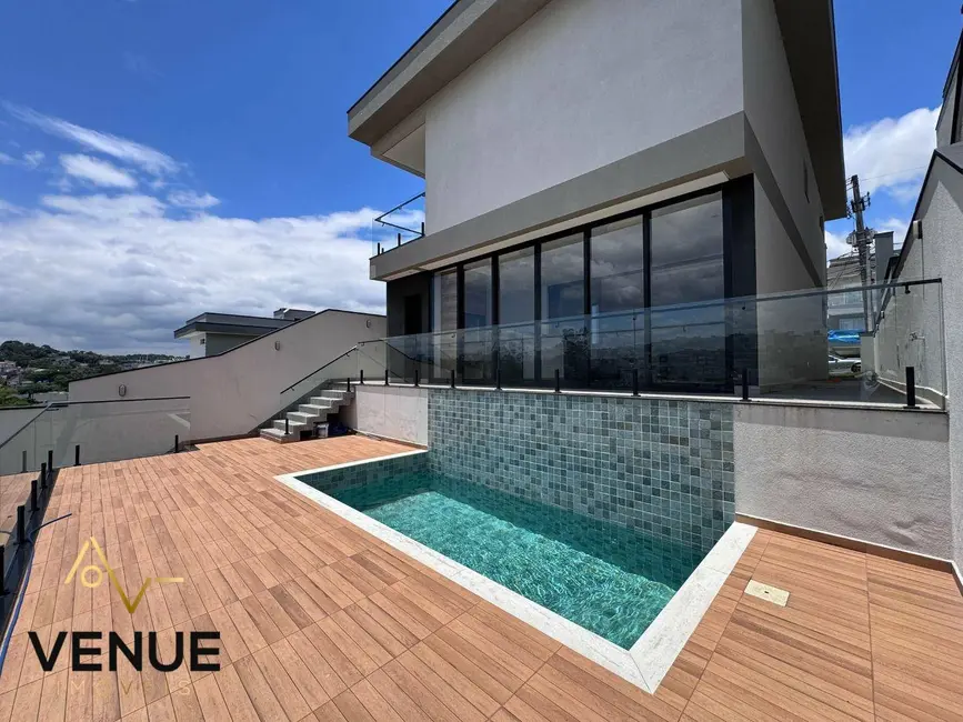 Foto 1 de Casa de Condomínio com 4 quartos à venda, 300m2 em Residencial Real Park, Aruja - SP