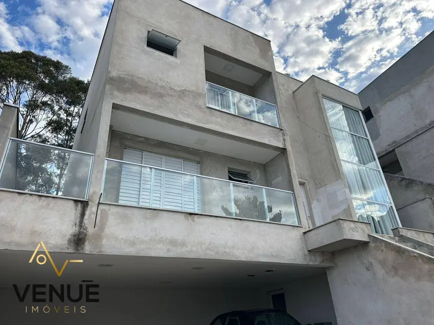 Foto 1 de Casa de Condomínio com 3 quartos à venda, 300m2 em Residencial Real Park, Aruja - SP