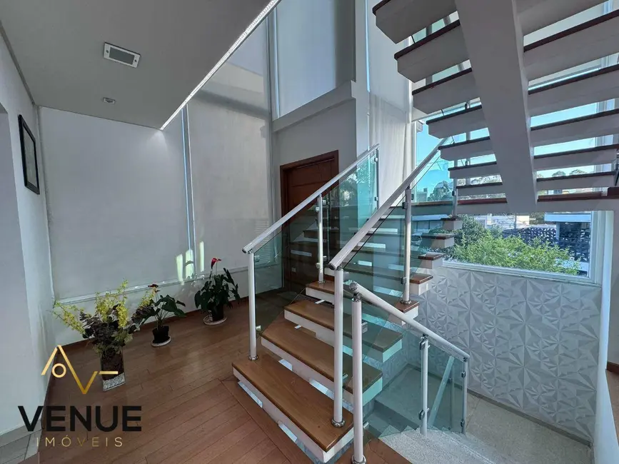 Foto 7 de Casa de Condomínio com 3 quartos à venda, 289m2 em Residencial Real Park, Aruja - SP