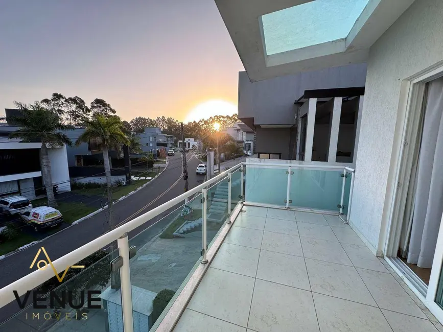 Foto 6 de Casa de Condomínio com 3 quartos à venda, 289m2 em Residencial Real Park, Aruja - SP