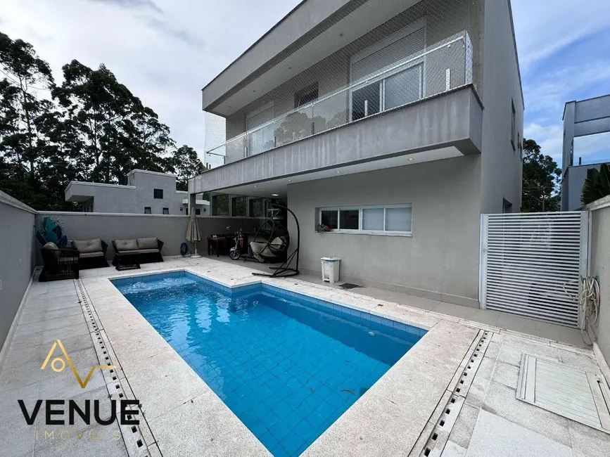 Foto 1 de Casa de Condomínio com 4 quartos à venda, 300m2 em Residencial Real Park, Aruja - SP