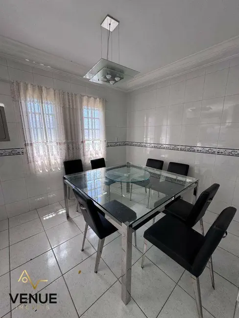 Foto 4 de Casa de Condomínio com 3 quartos para alugar, 350m2 em Perová, Aruja - SP