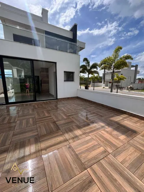 Casa de Condomínio com 3 quartos para alugar, 300m2 em Residencial Real Park, Aruja - SP - imagem 2 Foto 2 de Casa de Condomínio com 3 quartos para alugar, 300m2 em Residencial Real Park, Aruja - SP