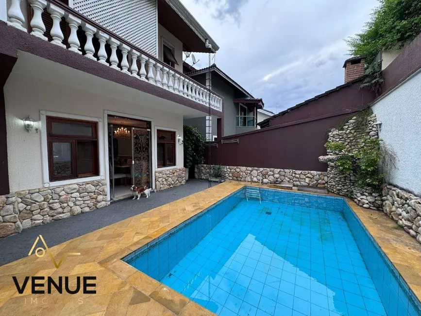 Foto 1 de Casa de Condomínio com 3 quartos à venda, 300m2 em Jardim Fazenda Rincão, Aruja - SP