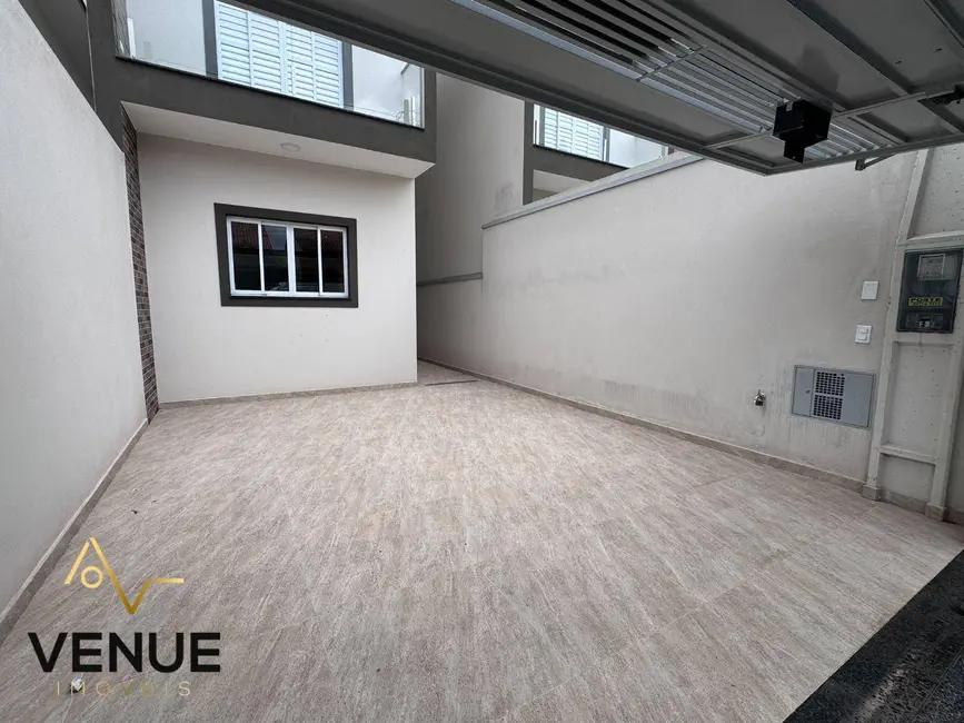 Foto 8 de Sobrado com 3 quartos à venda, 125m2 em Aruja - SP