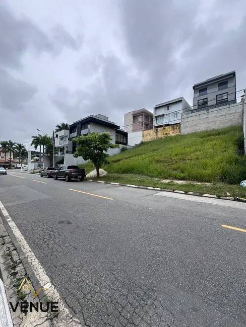 Foto 3 de Terreno / Lote à venda, 600m2 em Residencial Real Park, Aruja - SP