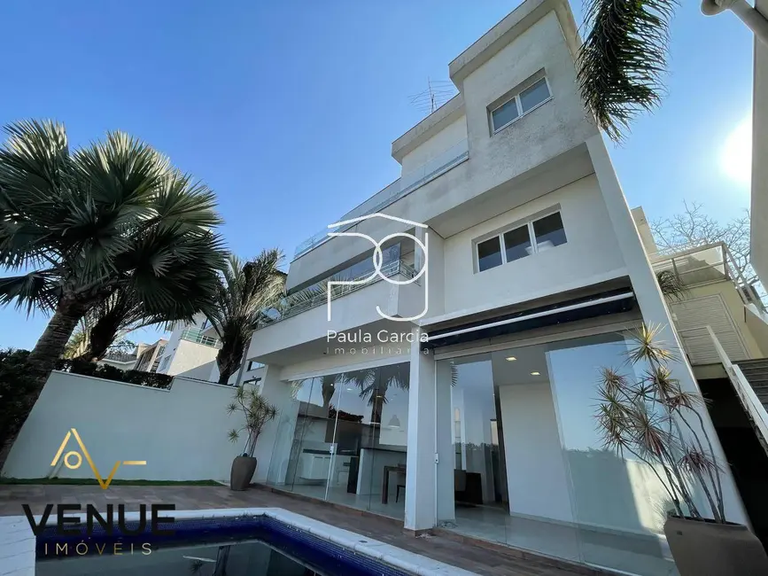 Foto 4 de Casa de Condomínio com 3 quartos à venda e para alugar, 300m2 em Perová, Aruja - SP