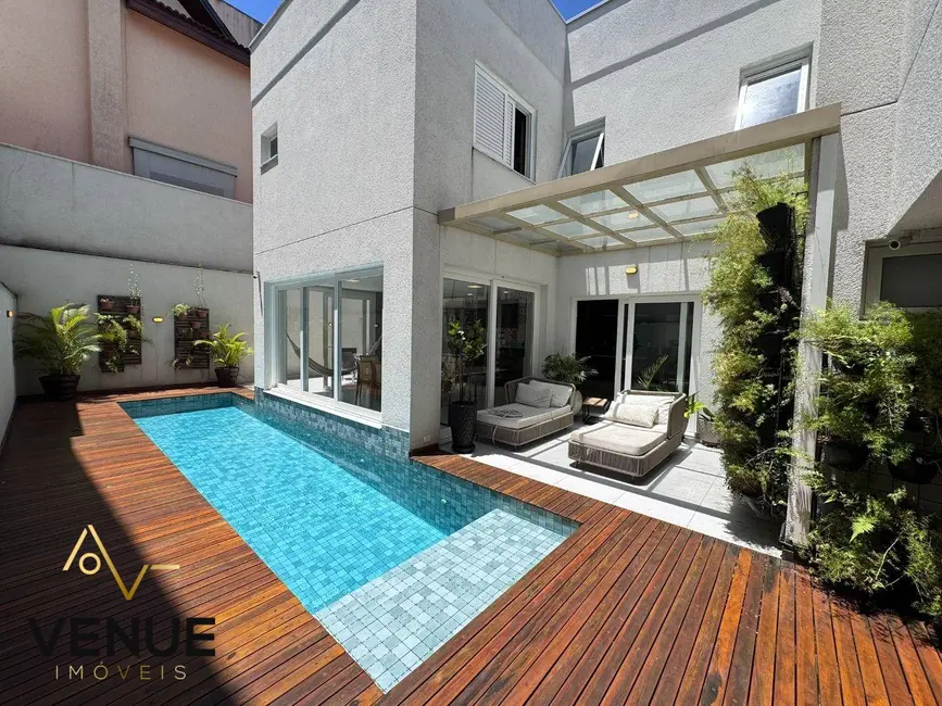 Casa de Condomínio com 4 quartos à venda, 300m2 em Perová, Aruja - SP - imagem 1 Foto 1 de Casa de Condomínio com 4 quartos à venda, 300m2 em Perová, Aruja - SP