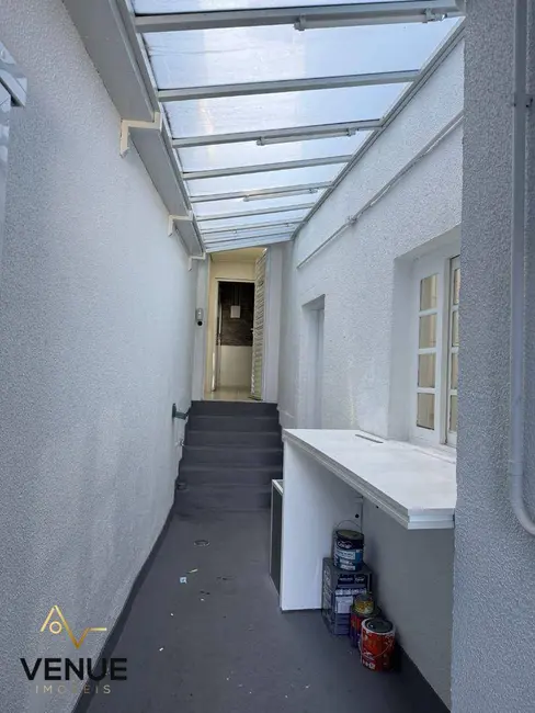 Foto 4 de Sobrado com 3 quartos para alugar, 200m2 em Perová, Aruja - SP