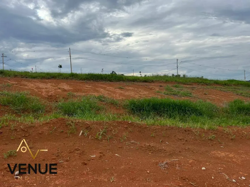 Terreno / Lote à venda, 322m2 em Portão, Aruja - SP - imagem 7 Foto 7 de Terreno / Lote à venda, 322m2 em Portão, Aruja - SP
