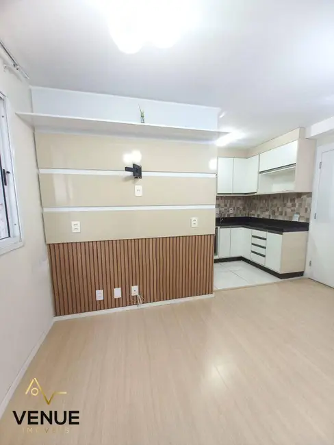 Foto 2 de Apartamento com 2 quartos à venda, 44m2 em Jardim Gracinda, Guarulhos - SP