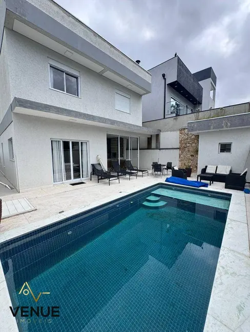 Foto 6 de Casa de Condomínio com 3 quartos para alugar, 300m2 em Residencial Real Park, Aruja - SP