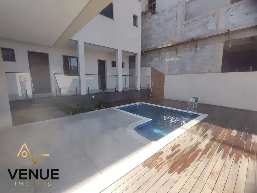 Foto 6 de Casa de Condomínio com 3 quartos à venda, 375m2 em Arujá Country Club, Aruja - SP