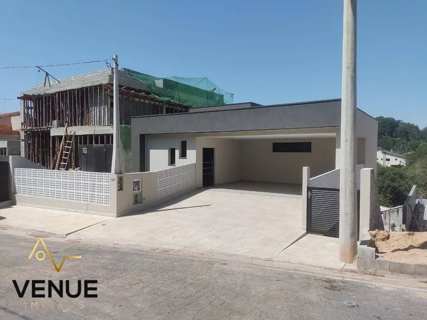 Foto 4 de Casa de Condomínio com 3 quartos à venda, 375m2 em Arujá Country Club, Aruja - SP