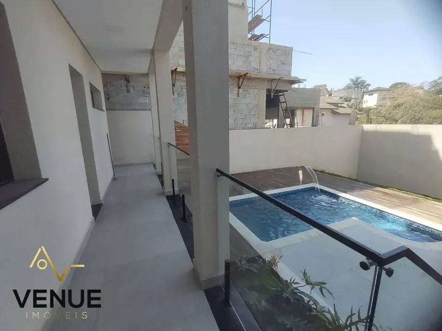 Foto 5 de Casa de Condomínio com 3 quartos à venda, 375m2 em Arujá Country Club, Aruja - SP